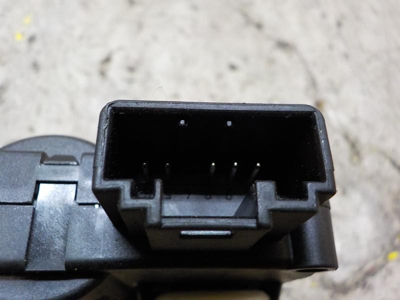 Recambio de motor electrico para audi a8 (4e2) 4.2 v8 40v referencia OEM IAM 4F0820511B 4E0820511 0132801323