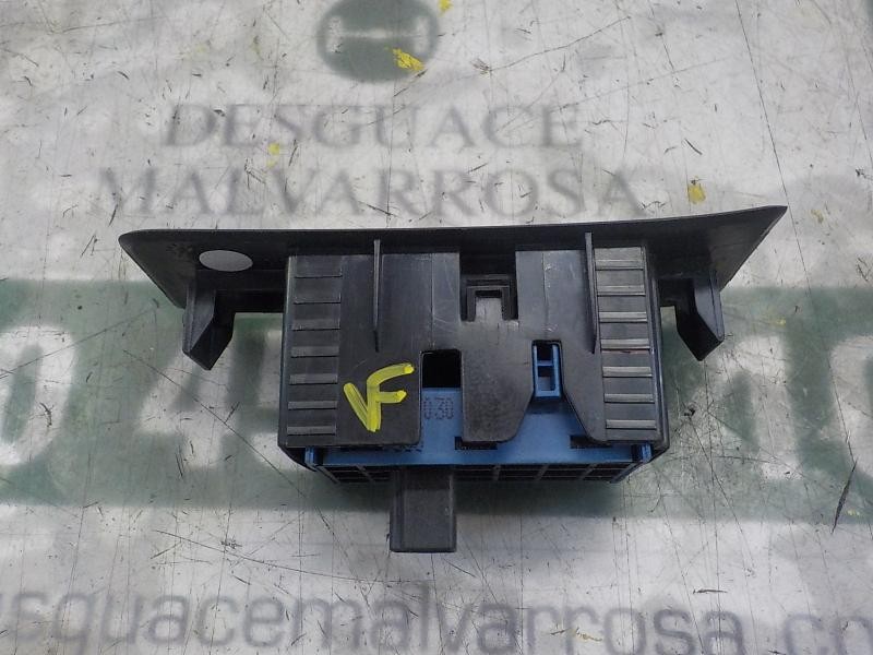 Recambio de mando elevalunas trasero izquierdo para toyota verso 1.6 16v cat referencia OEM IAM 848100F030  