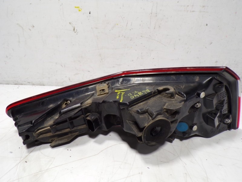 Recambio de piloto trasero derecho para alfa romeo stelvio (630) executive 4wd referencia OEM IAM 50535804 949T1ECE 949T1ECE