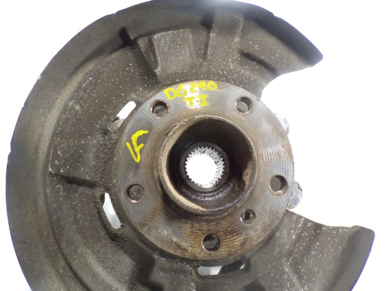 Recambio de mangueta trasera izquierda para bmw serie 5 lim. (f10) 2.0 turbodiesel referencia OEM IAM 33326793769  