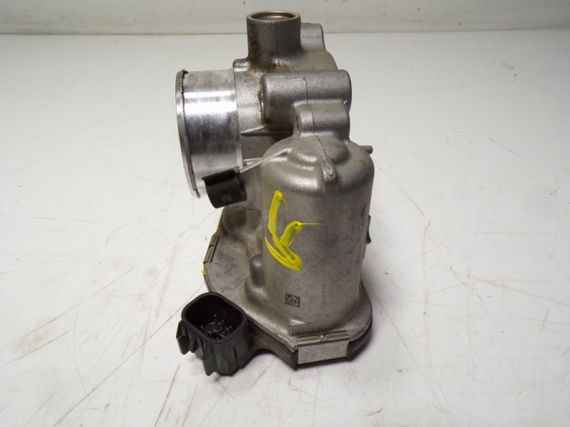 Recambio de caja mariposa para opel corsa e 1.4 referencia OEM IAM 55562270 55562270 