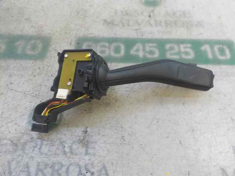 Recambio de mando intermitentes para skoda yeti 1.2 tsi referencia OEM IAM 1K0953513G9B9 1K0953513G 