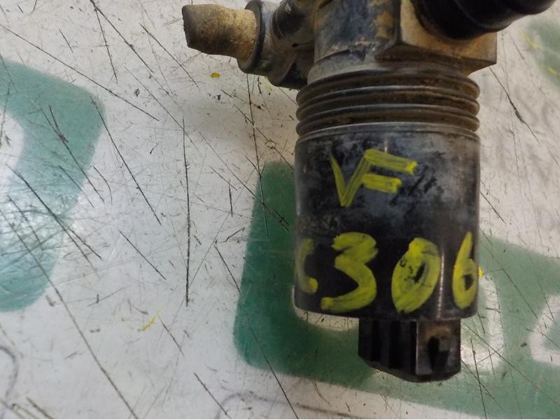 Recambio de bomba limpia para land rover freelander (lr2) 2.2 td4 cat referencia OEM IAM LR002306  