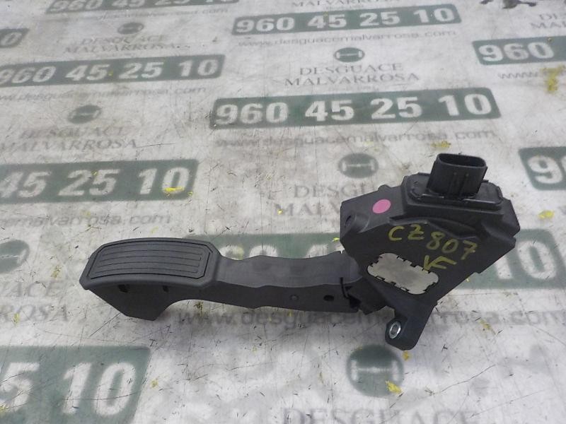 Recambio de potenciometro pedal para toyota verso 1.6 16v cat referencia OEM IAM 7811005040 7811005040 