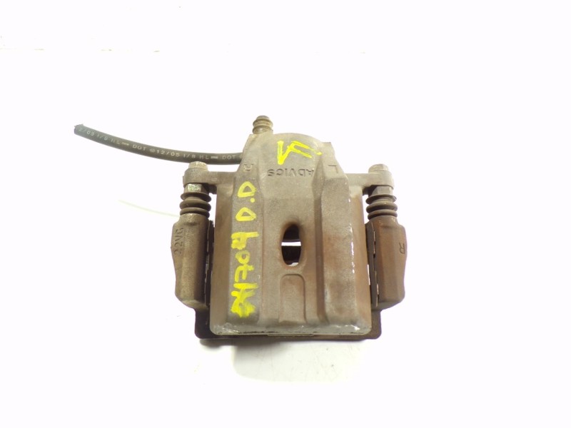 Recambio de pinza freno delantera derecha para toyota prius (nhw20) 1.5 cat referencia OEM IAM 4773047020  