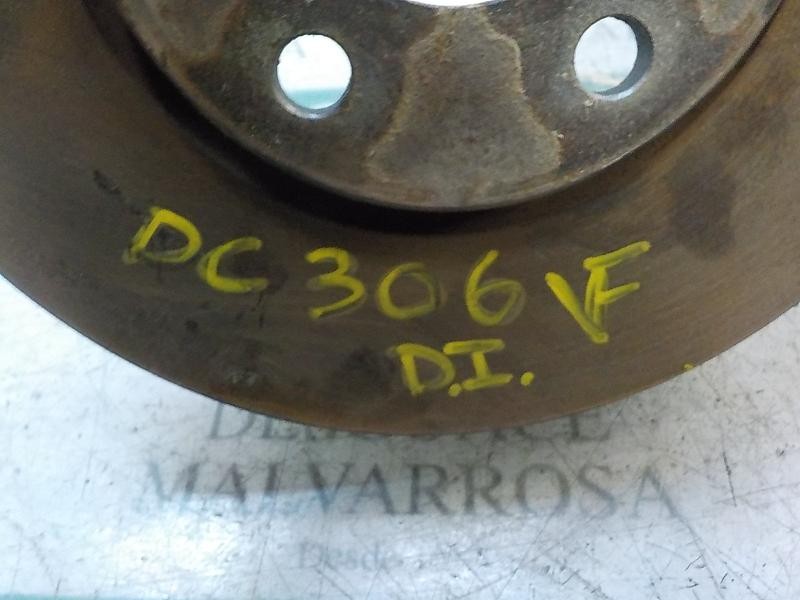 Recambio de disco freno delantero para land rover freelander (lr2) 2.2 td4 cat referencia OEM IAM LR007055  