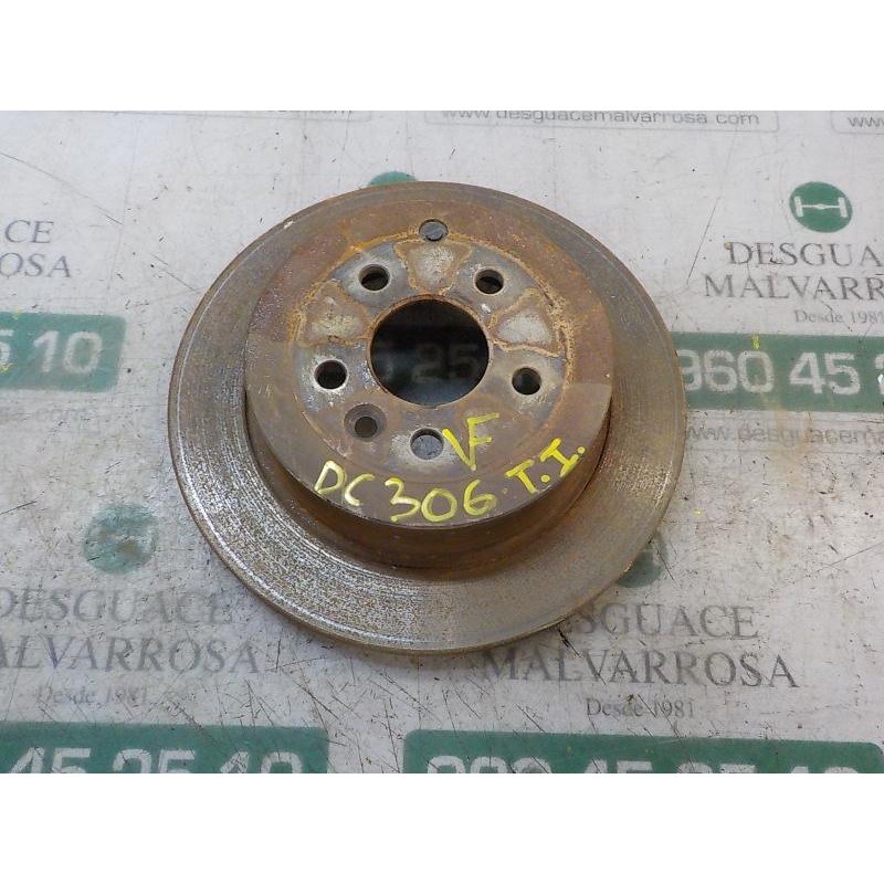 Recambio de disco freno trasero para land rover freelander (lr2) 2.2 td4 cat referencia OEM IAM LR001018  