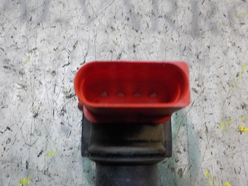 Recambio de bobina para audi a8 (4e2) 4.2 v8 40v referencia OEM IAM 077905115T 077905115T 78427002