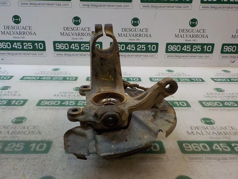 Recambio de mangueta delantera derecha para land rover freelander (lr2) 2.2 td4 cat referencia OEM IAM LR006858  