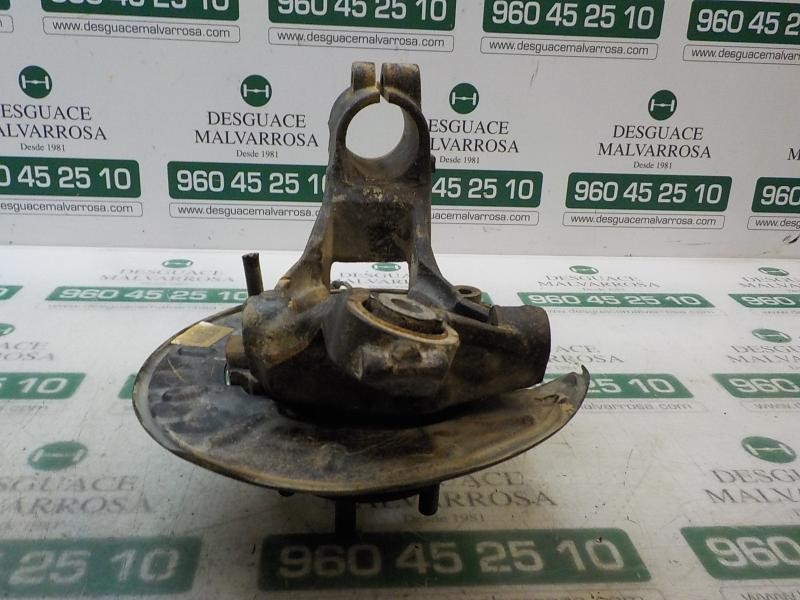 Recambio de mangueta trasera derecha para land rover freelander (lr2) 2.2 td4 cat referencia OEM IAM LR006962  