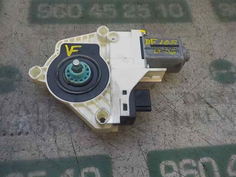 Recambio de motor elevalunas delantero izquierdo para skoda yeti 1.2 tsi referencia OEM IAM 8K0959811 8K0959811 966608100