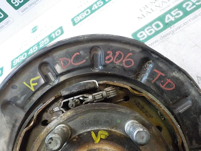 Recambio de mangueta trasera derecha para land rover freelander (lr2) 2.2 td4 cat referencia OEM IAM LR006962  