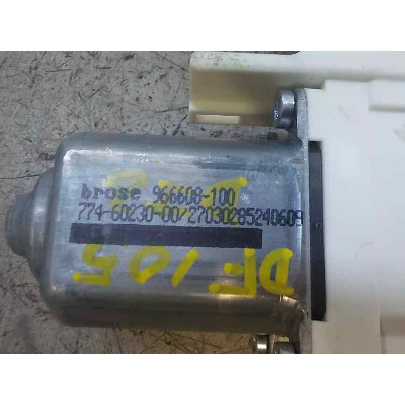 Recambio de motor elevalunas delantero izquierdo para skoda yeti 1.2 tsi referencia OEM IAM 8K0959811 8K0959811 966608100