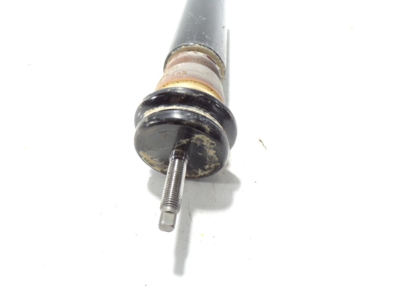 Recambio de amortiguador trasero derecho para hyundai i10 1.0 cat referencia OEM IAM 55310B9500 55310B9500 