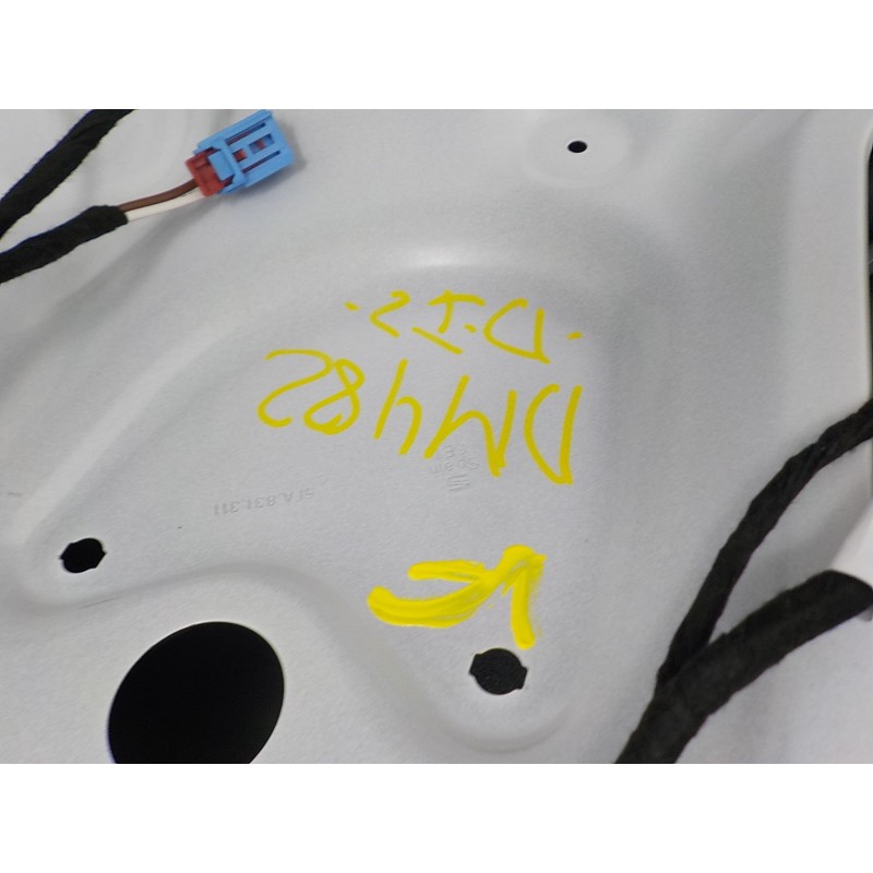 Recambio de puerta delantera izquierda para cupra leon sportstourer (kl8) 1.4 tsi phev referencia OEM IAM 5FA831051B  