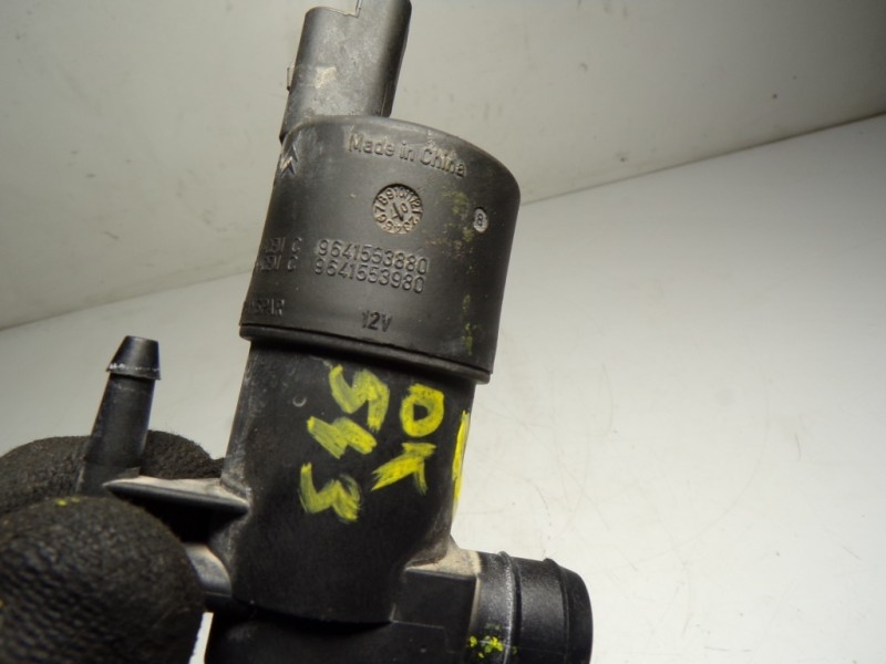 Recambio de bomba limpia para peugeot 207 cc 1.6 16v referencia OEM IAM 643476 9641553880 