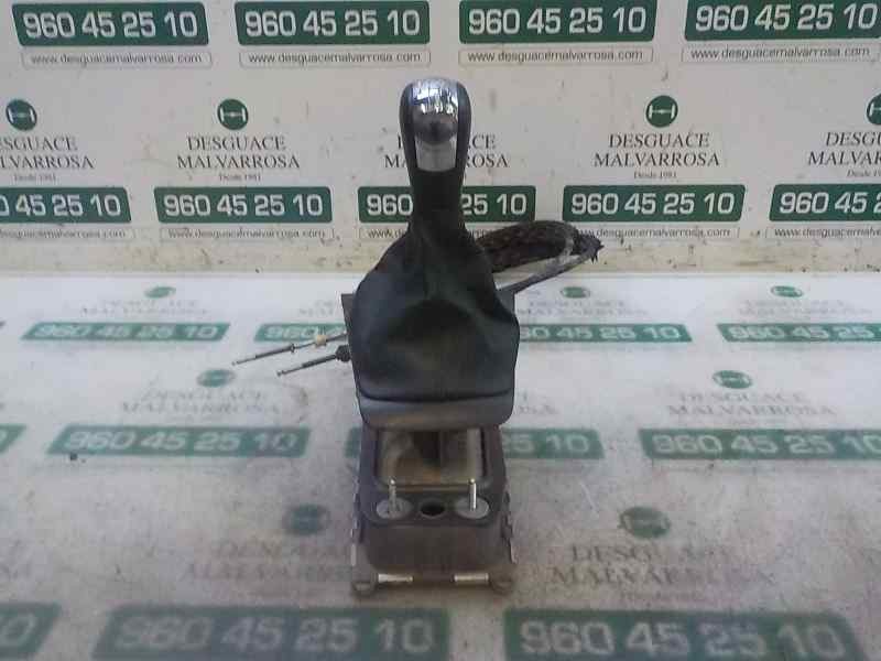Recambio de palanca cambio para skoda yeti 1.2 tsi referencia OEM IAM 1K0711050A 1Q0711049C 