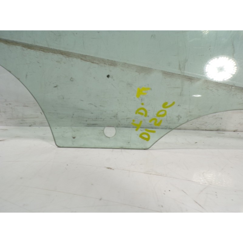 Recambio de cristal puerta trasero derecho para bmw serie 3 touring (f31) 2.0 turbodiesel referencia OEM IAM 51357259842  