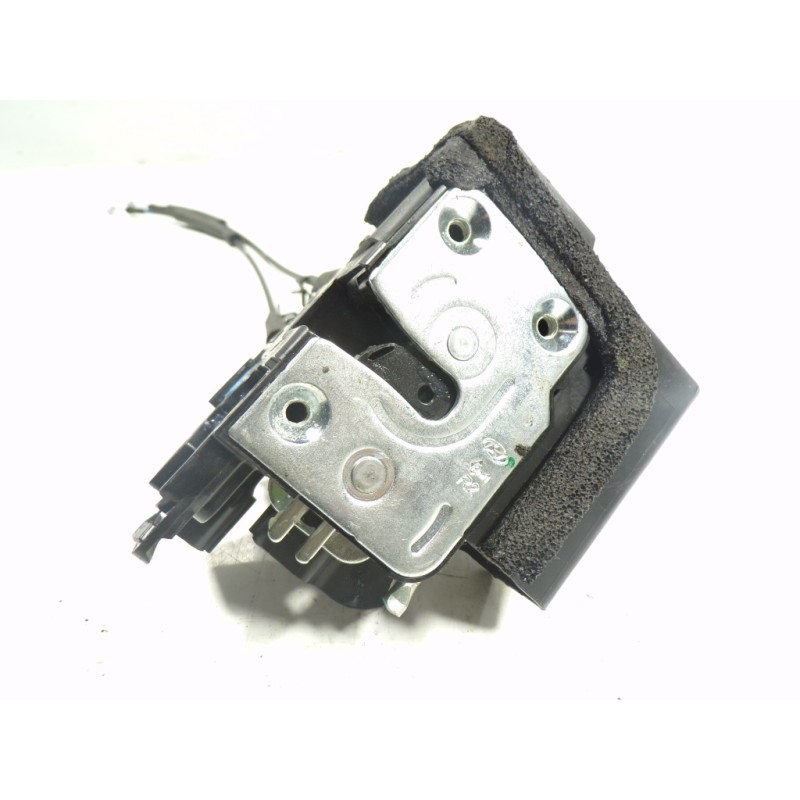 Recambio de cerradura puerta delantera derecha para hyundai i10 1.0 cat referencia OEM IAM 81320B9110 81320B9110 