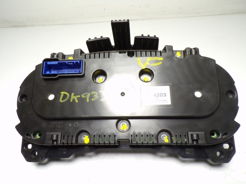 Recambio de cuadro instrumentos para opel corsa e 1.4 referencia OEM IAM 39204203 39204203 