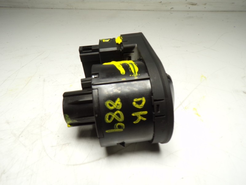 Recambio de mando luces para audi q3 (8u) 2.0 tdi referencia OEM IAM 8X1941531AD5PR 8X1941531AD 