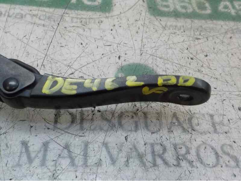 Recambio de brazo limpia delantero derecho para citroën c3 1.6 16v hdi referencia OEM IAM 6429GZ  