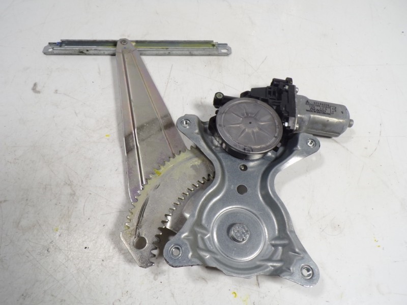 Recambio de elevalunas trasero izquierdo para mitsubishi space star (a00) 1.2 referencia OEM IAM 5743A223 5713A324 AE2621005340