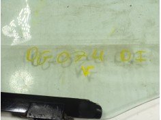 Recambio de cristal puerta delantero derecho para hyundai i10 1.0 cat referencia OEM IAM 82420B9020   2