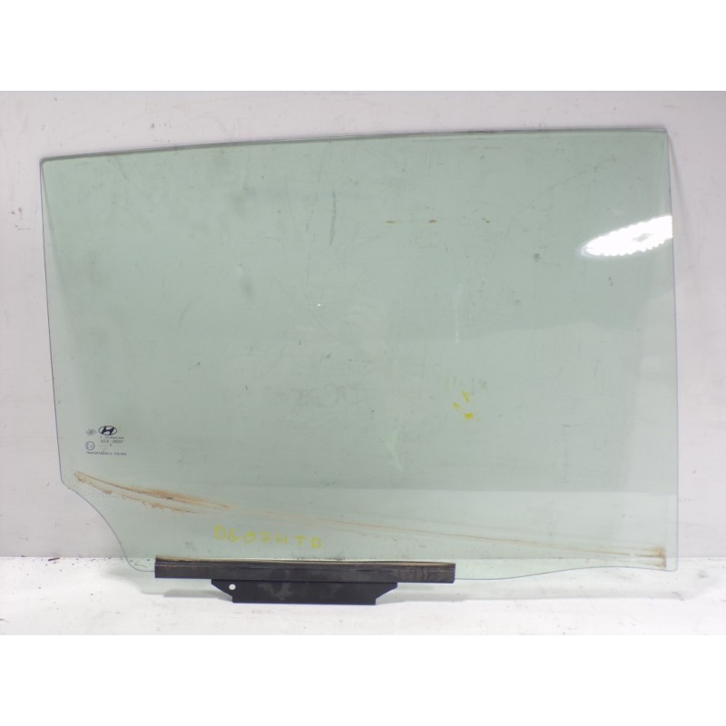 Recambio de cristal puerta trasero derecho para hyundai i10 1.0 cat referencia OEM IAM 83420B9010  