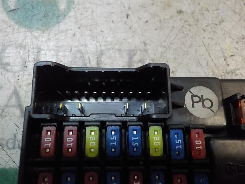 Recambio de caja reles / fusibles para hyundai kona pure referencia OEM IAM  91959J9010 