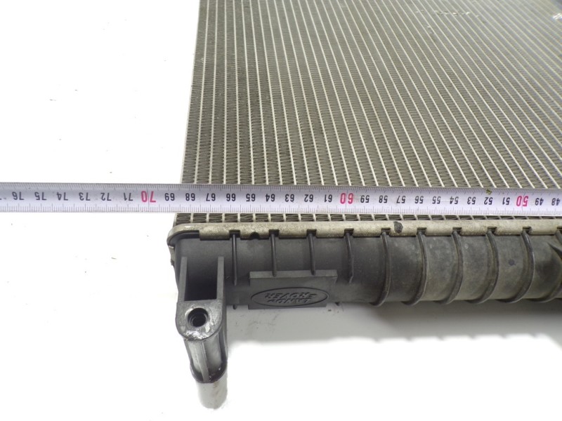 Recambio de radiador agua para land rover discovery 4 tdv6 se referencia OEM IAM LR015561 L25951 L25951