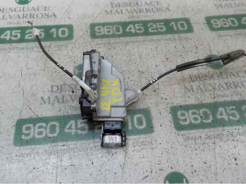 Recambio de cerradura puerta trasera derecha para citroën c3 1.6 16v hdi referencia OEM IAM 9800625180  