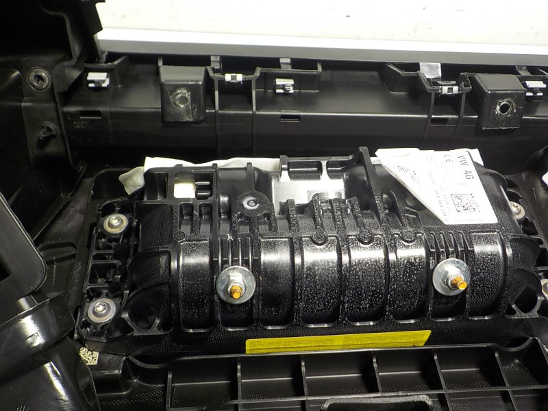 Recambio de salpicadero para cupra leon sportstourer (kl8) 1.4 tsi phev referencia OEM IAM 5FB857003N4PK  5FA880204G