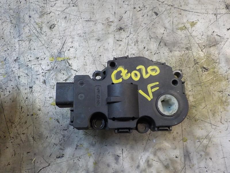 Recambio de motor apertura trampillas climatizador para bmw serie 3 berlina (e90) 320d referencia OEM IAM 64119321034  