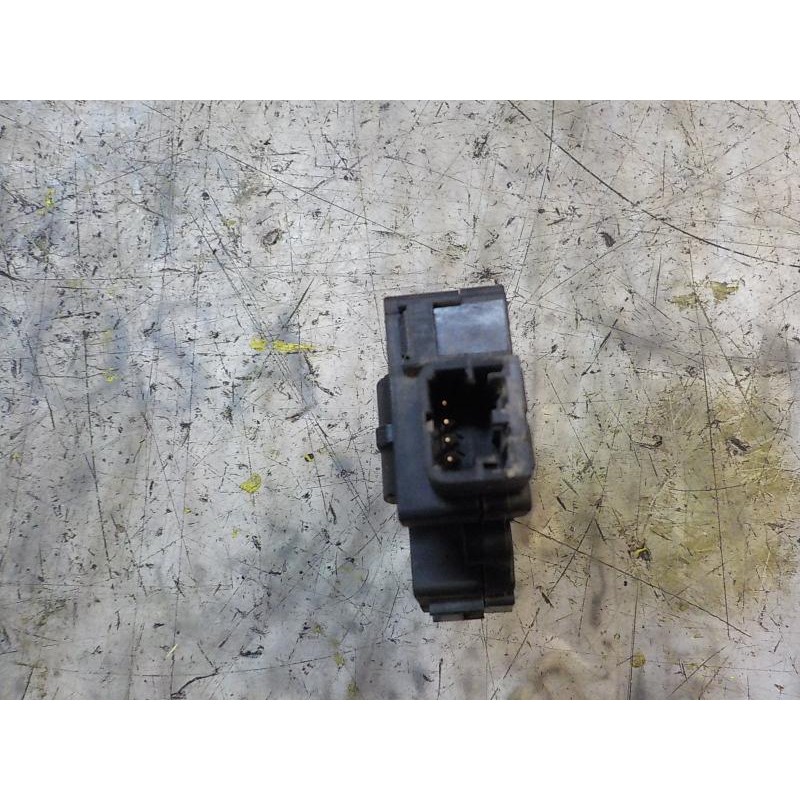 Recambio de motor apertura trampillas climatizador para bmw serie 3 berlina (e90) 320d referencia OEM IAM 64119321034  