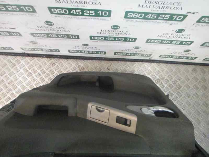 Recambio de puerta trasera derecha para nissan navara pick-up (d40m) king cab xe 4x2 referencia OEM IAM   
