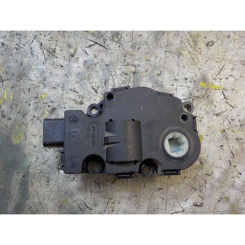 Recambio de motor apertura trampillas climatizador para bmw serie 3 berlina (e90) 320d referencia OEM IAM 64119321034  