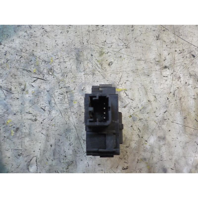 Recambio de motor apertura trampillas climatizador para bmw serie 3 berlina (e90) 320d referencia OEM IAM 64119321034  