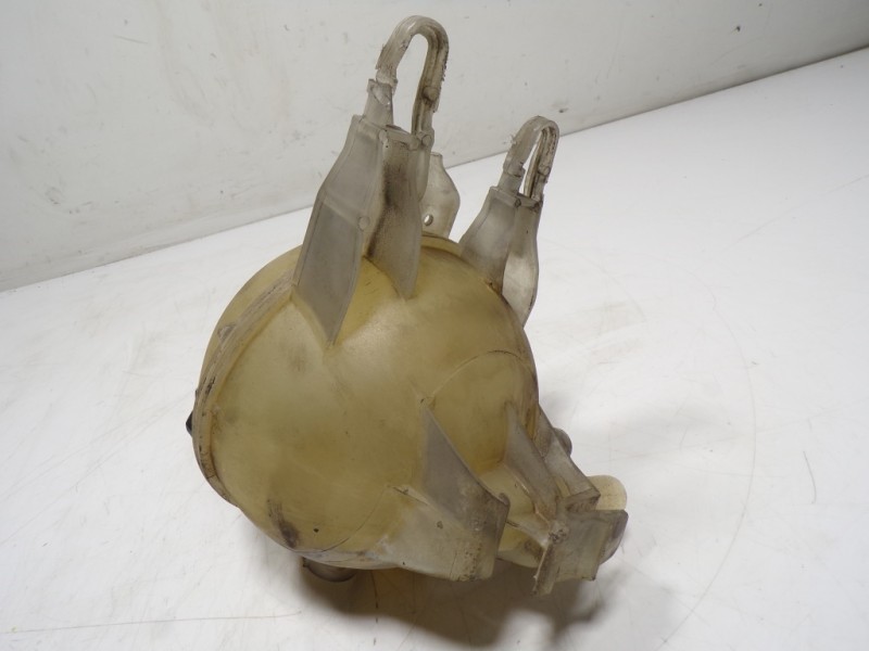 Recambio de deposito expansion para peugeot 207 cc 1.6 16v referencia OEM IAM 9800777280 9652621280 16183P12