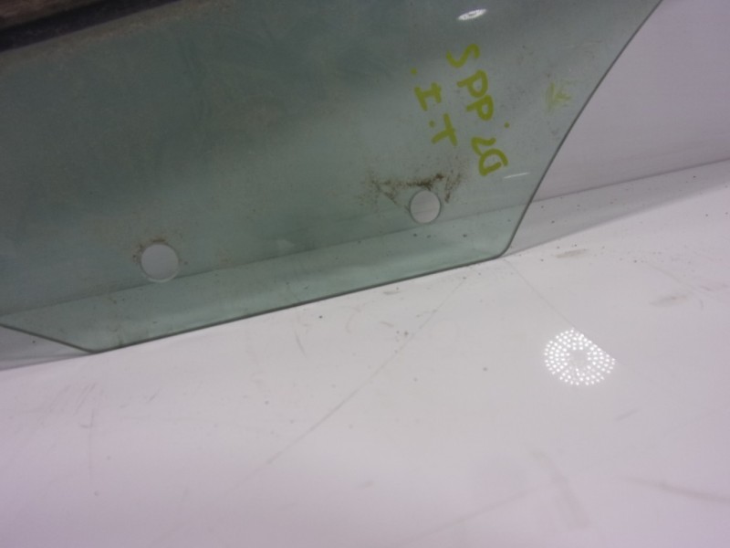 Recambio de cristal puerta trasero izquierdo para audi q5 (8r) 3.0 tdi quattro (190kw) referencia OEM IAM 8R0845205H  