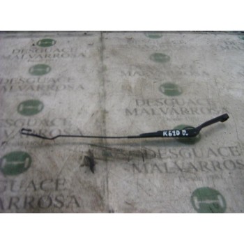 BRAZO LIMPIA DELANTERO DERECHO 