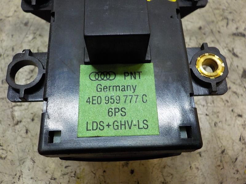 Recambio de modulo electronico para audi a8 (4e2) 4.2 v8 40v referencia OEM IAM 4E0959777C6PS 4E0959777C 