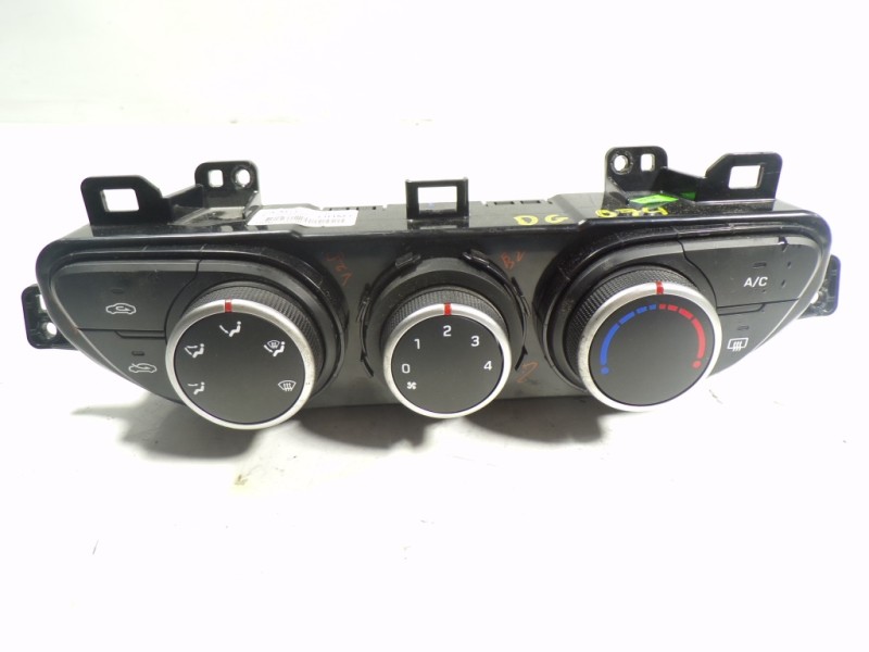 Recambio de mando calefaccion / aire acondicionado para hyundai i10 1.0 cat referencia OEM IAM 97250B9AA0PGB 97250B9AA0 