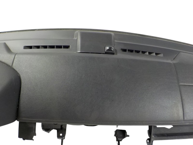 Recambio de salpicadero para land rover discovery 4 tdv6 se referencia OEM IAM LR014055 AH22042A96AA 