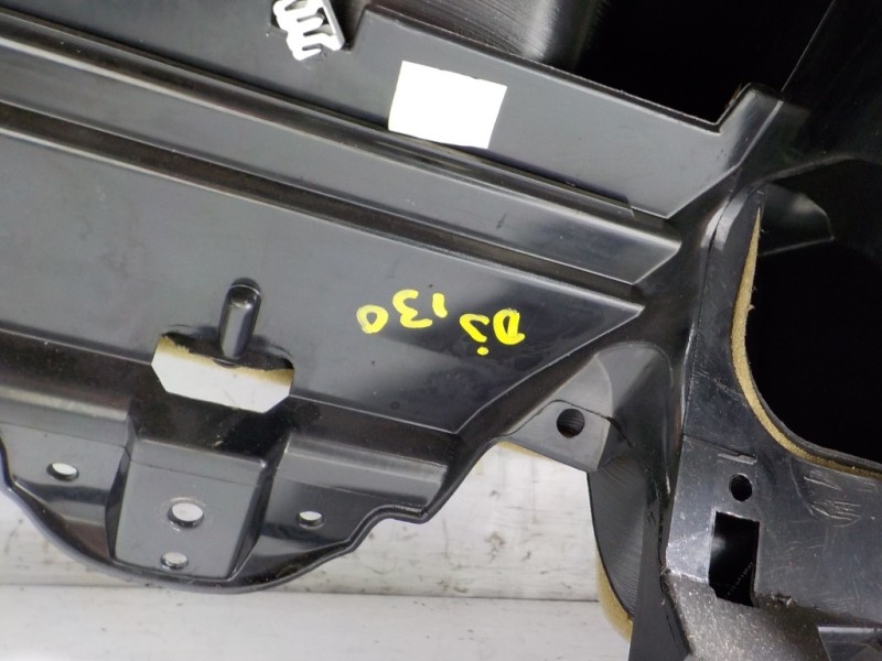 Recambio de salpicadero para land rover discovery 4 tdv6 se referencia OEM IAM LR014055 AH22042A96AA 