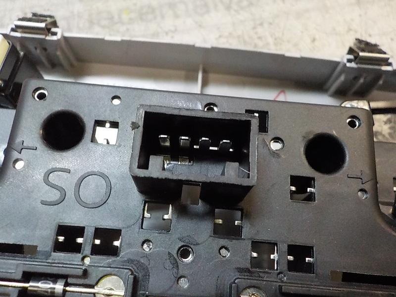 Recambio de piloto interior para hyundai kona pure referencia OEM IAM 92800J9000TTX 92800J9000 