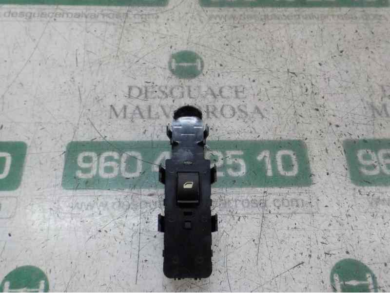 Recambio de mando elevalunas delantero derecho para citroën c3 1.6 16v hdi referencia OEM IAM 98012512XT  