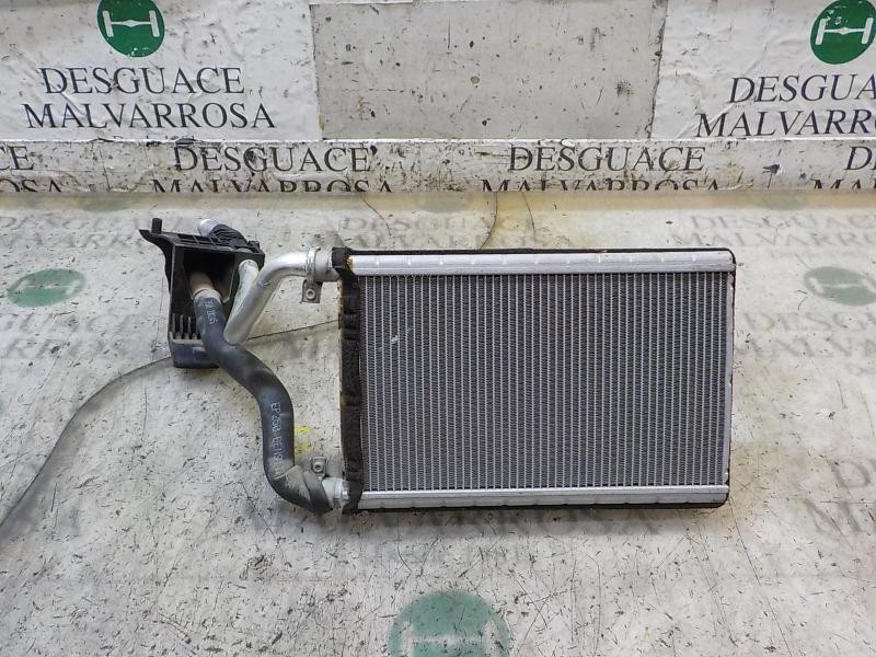 Recambio de radiador calefaccion / aire acondicionado para bmw serie 3 berlina (e90) 320d referencia OEM IAM 64119123506  