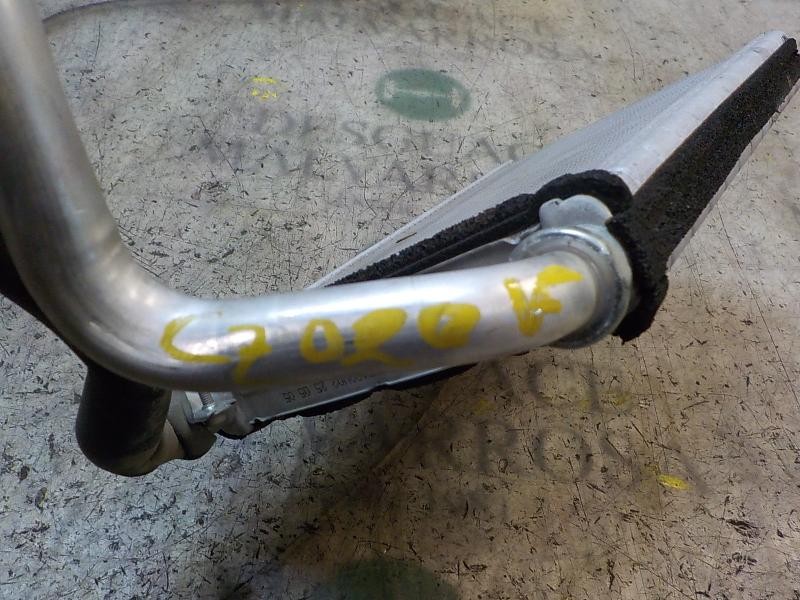 Recambio de radiador calefaccion / aire acondicionado para bmw serie 3 berlina (e90) 320d referencia OEM IAM 64119123506  