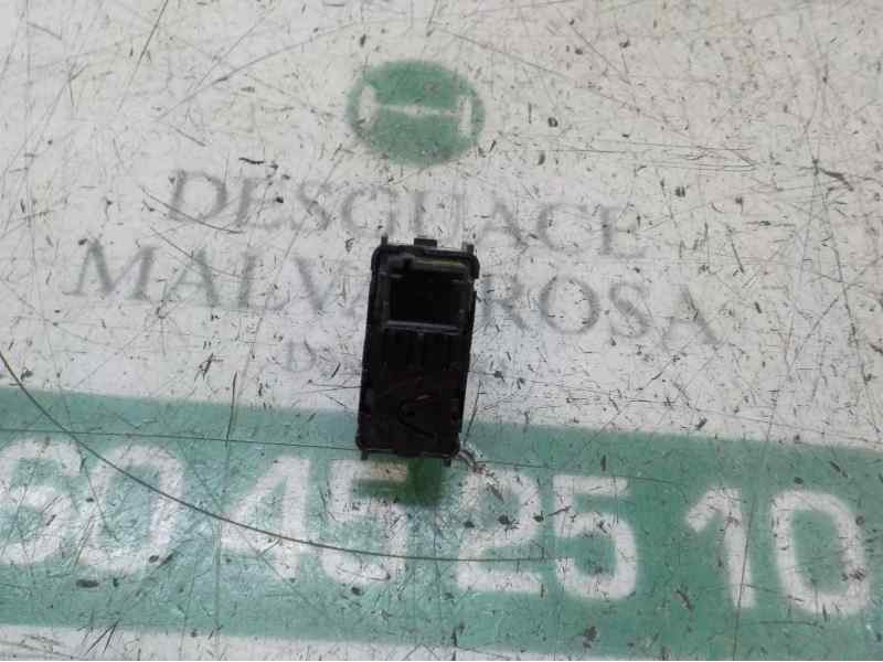 Recambio de mando elevalunas trasero derecho para citroën c3 1.6 16v hdi referencia OEM IAM 98012514XT  